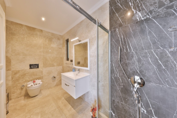 LV-6028